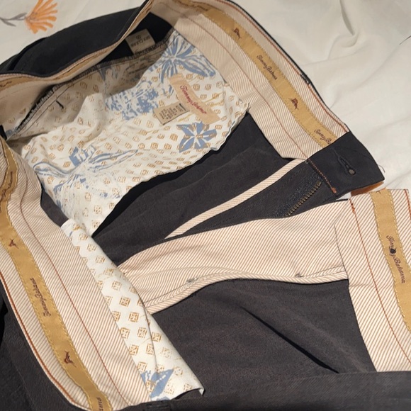 TOMMY BAHAMA CharcoalGrey SLACKS; Size 42 x 32; Like-New Cond. NEW $128; NOW $15 - Picture 9 of 16